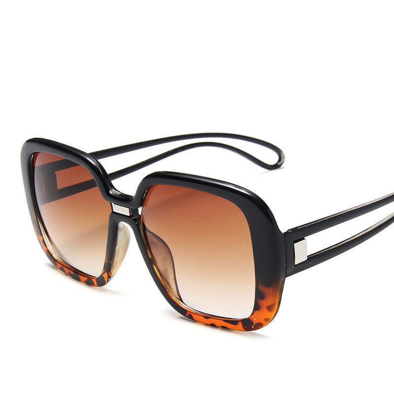 Sunshine Chic Gradient Sunglasses