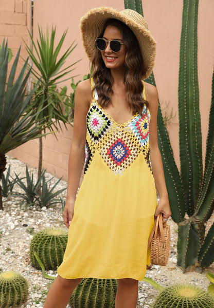 Vestido de tirantes de crochet estilo boho