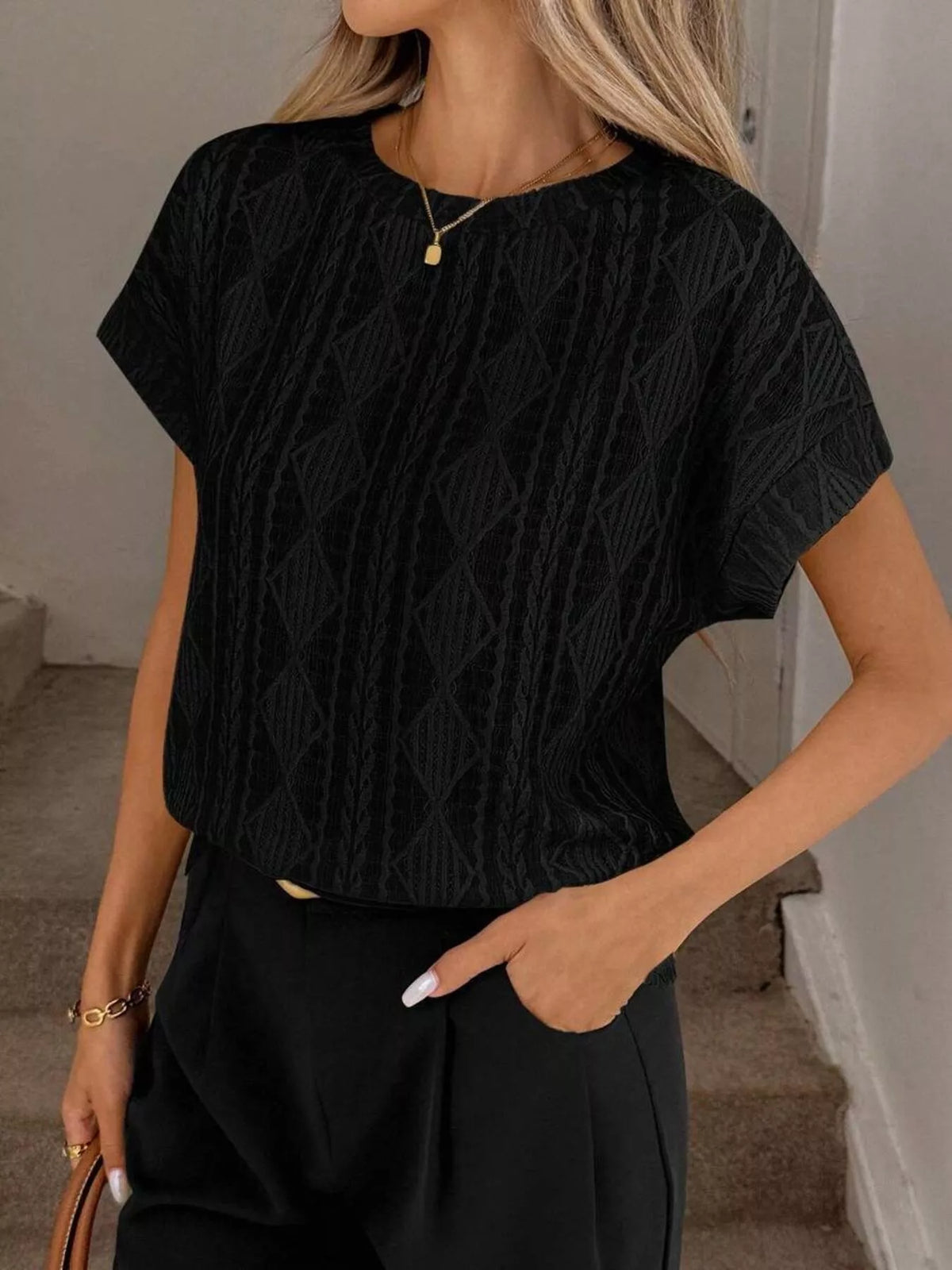 Women's Diamond-Pattern Round-Neck Top