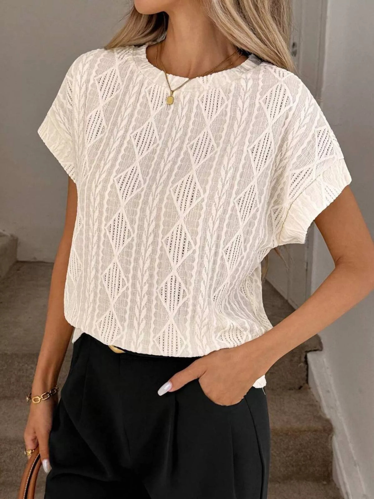 Women's Diamond-Pattern Round-Neck Top