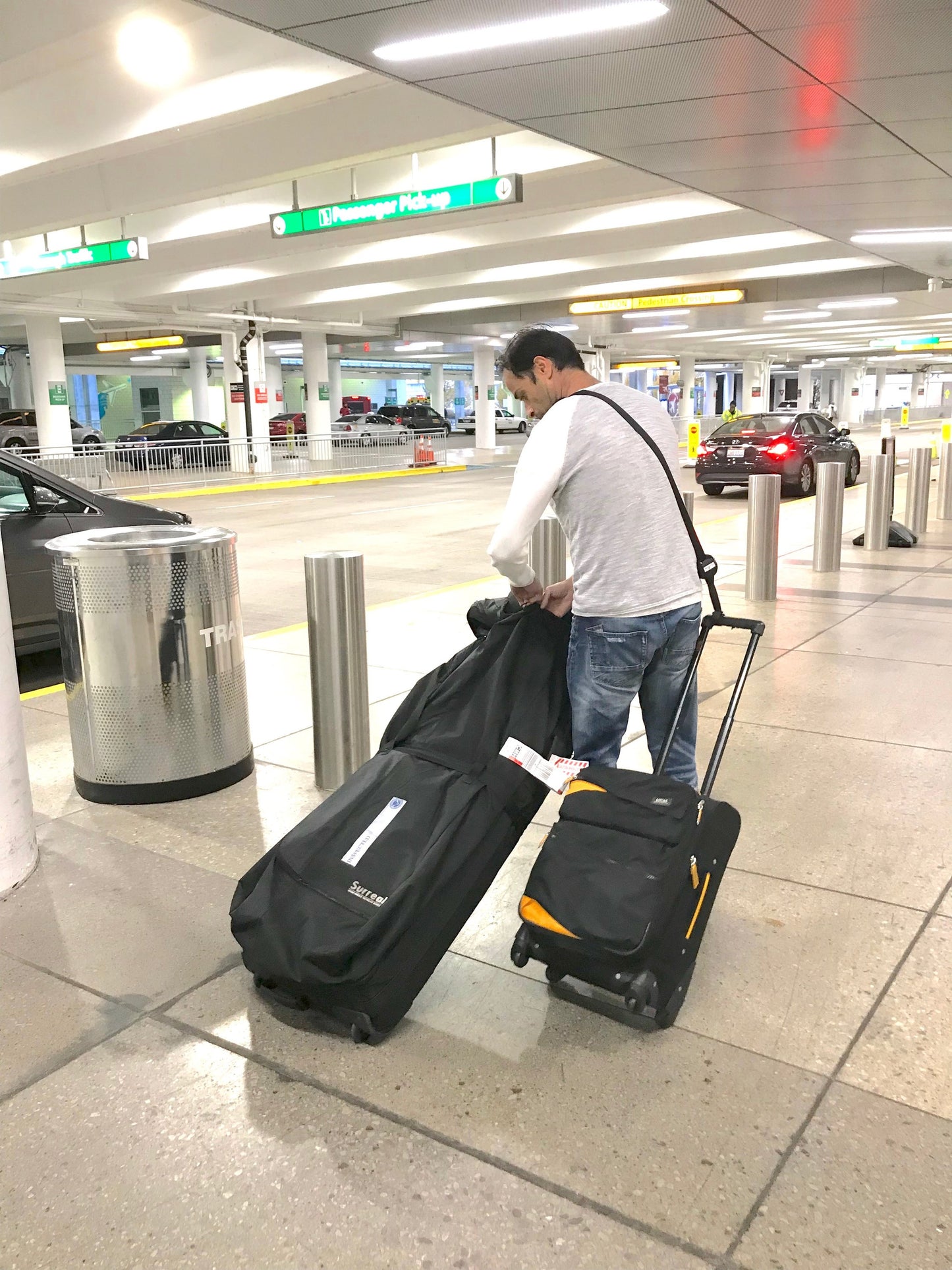 RetraStrap Hands-Free Carry-On Attachment – Anti-Theft Luggage Strap