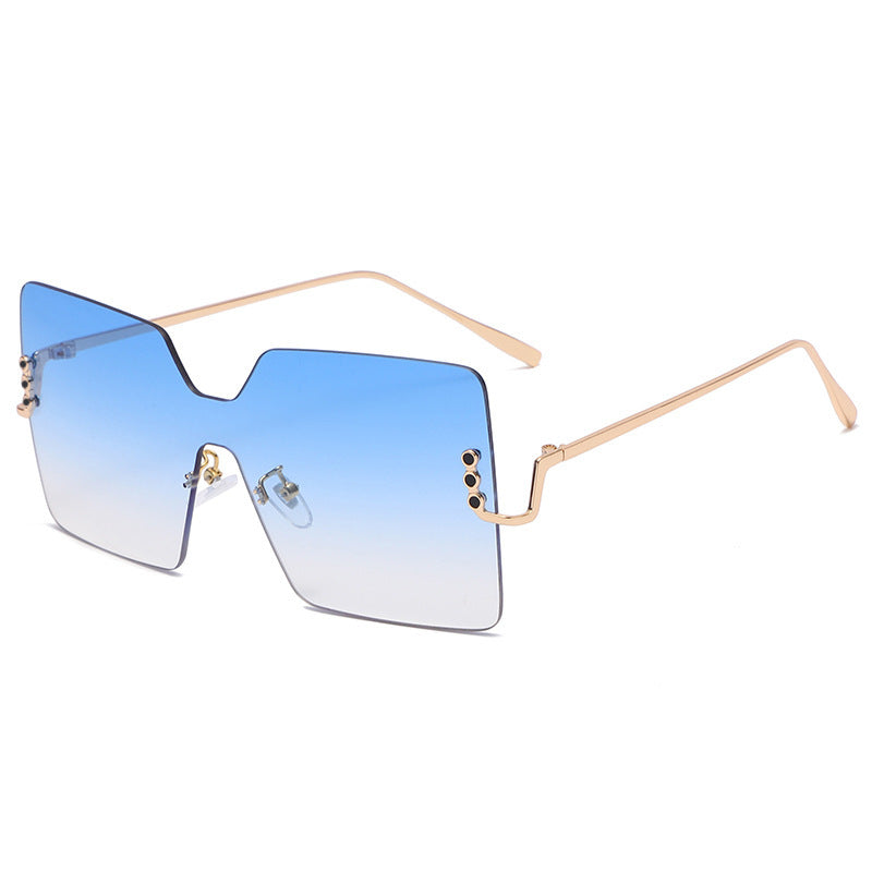 The Butterflies New Frame Square Sunglasses