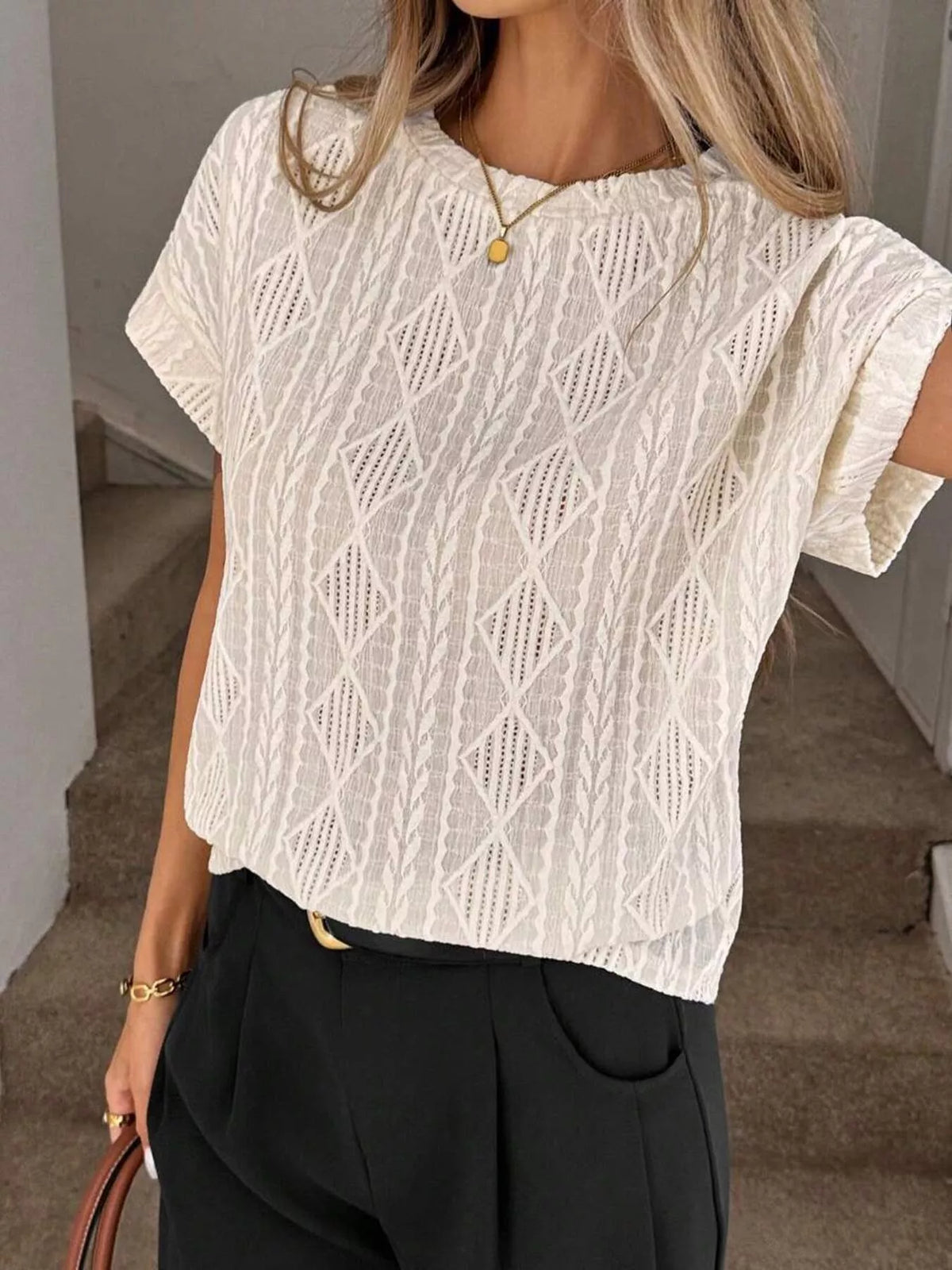 Women's Diamond-Pattern Round-Neck Top
